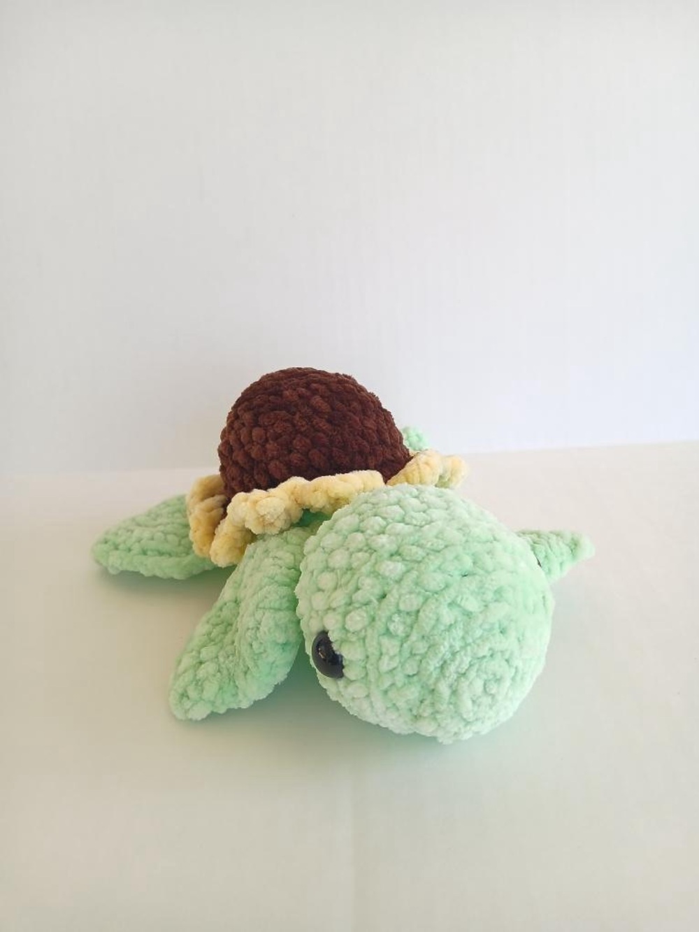 Crochet sunflower turtle handmade 7 inch plushie - Picture 7 of 8